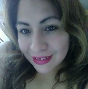 Meet your Posher, Eva